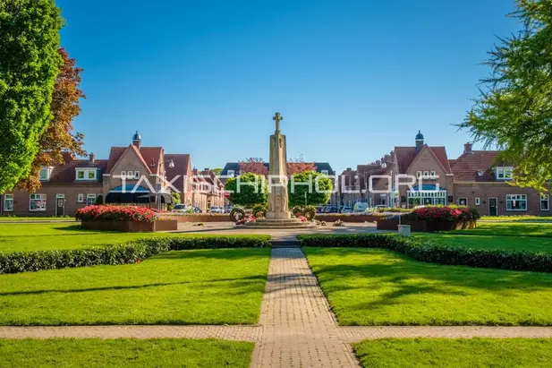 Taxi van Almelo naar Schiphol Airport