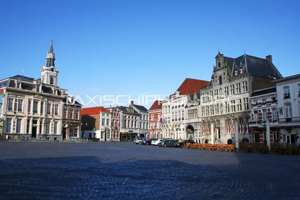 Taxi van Bergen op Zoom naar Schiphol Airport