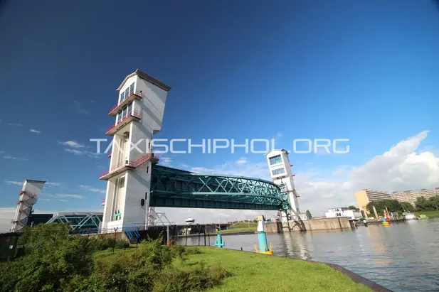 Taxi van Capelle aan den Ijssel naar Schiphol Airport