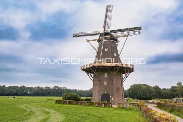 Taxi van Heemskerk naar Schiphol Airport