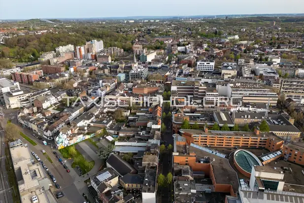 Taxi van Heerlen naar Schiphol Airport