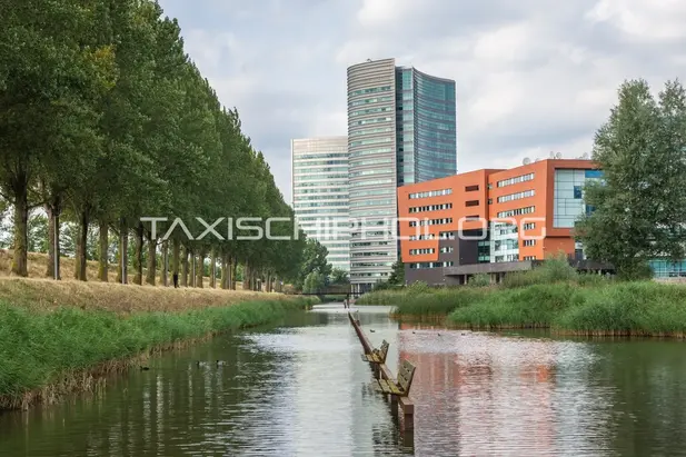 Taxi van Hoofddorp naar Schiphol Airport