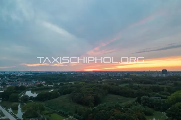 Taxi van Rijswijk naar Schiphol Airport