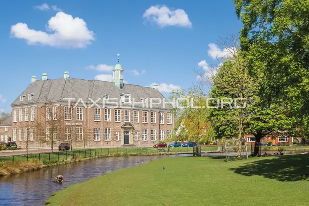 Taxi van Veendam naar Schiphol Airport